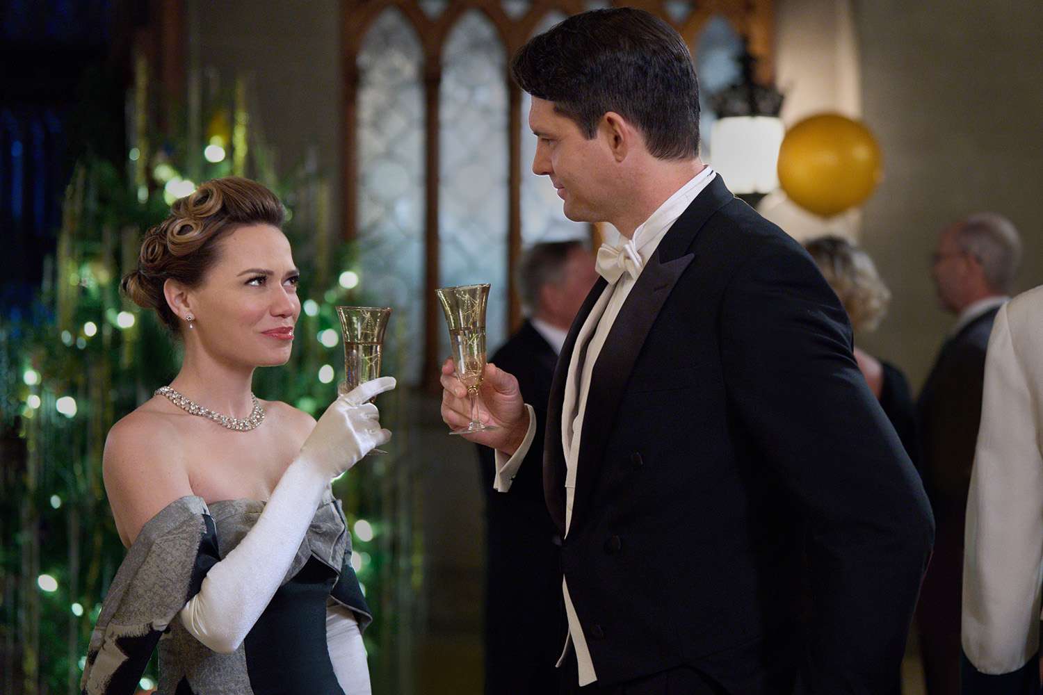 Hallmark Returns to Biltmore with Enchanting Love Story