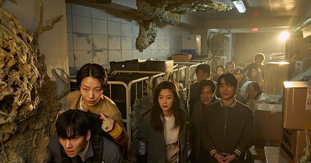 Directing the Undead: The Triumphs and Challenges of Korean Zombie Thrills