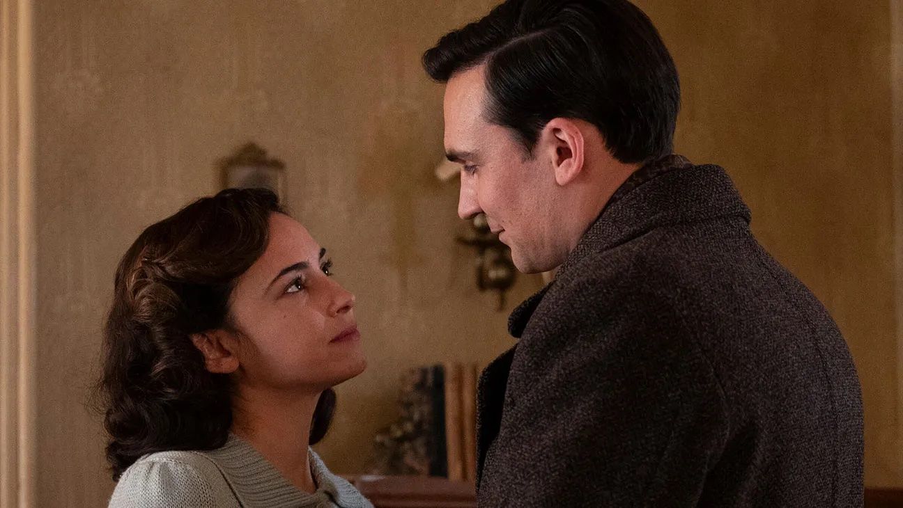 We Were the Lucky Ones (2024) — Series Review