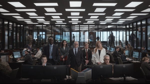 Dissecting Netflix's Thriller 'Zero Day': A Star-Studded Disappointment