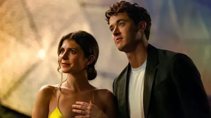 Netflix Debuts Trailer for Bestseller 'People We Meet on Vacation' Adaptation