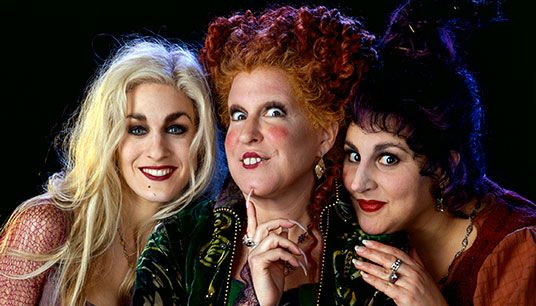 Sarah Jessica Parker Talks 'Hocus Pocus 3' Development