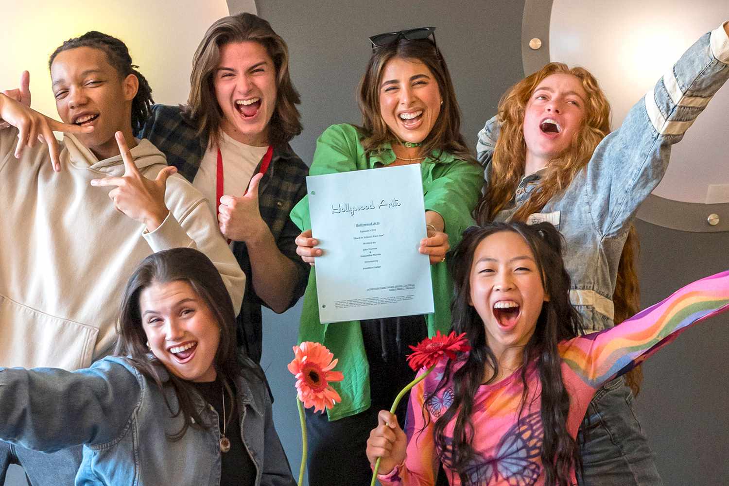 'Victorious' Spinoff 'Hollywood Arts' Confirmed For Netflix Debut