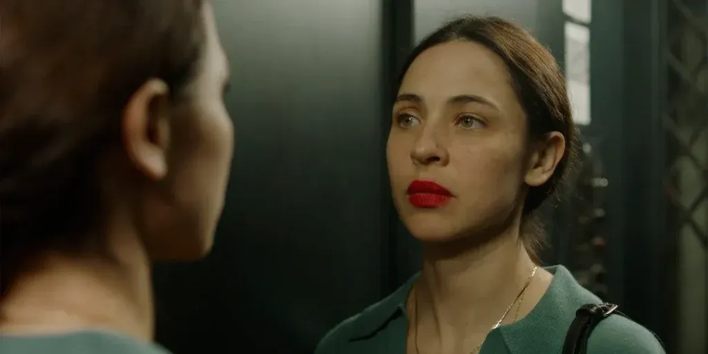 The Currents: A Riveting Character Study by Filmmaker Milagros Mumenthaler